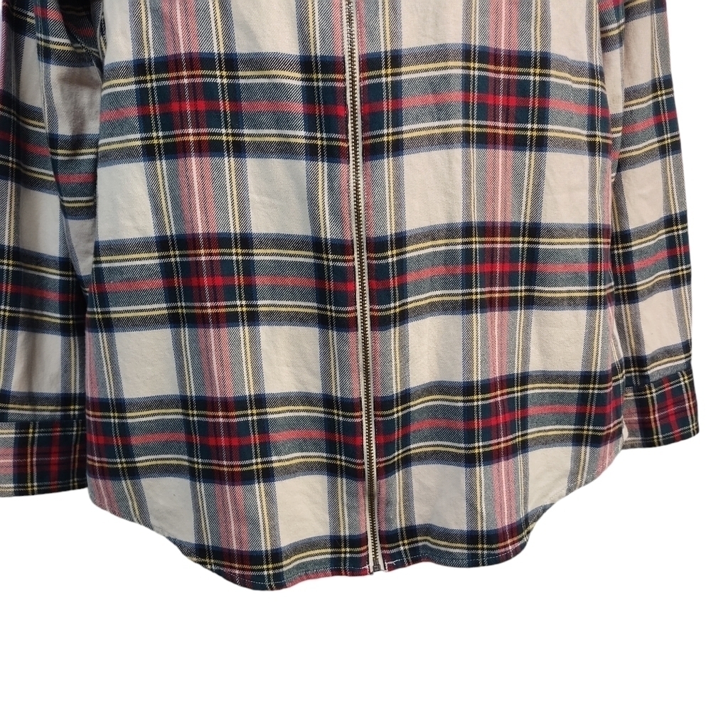 Chaps Women's Multi Colors Plaid Zip Up Top Shirt Size M - Picture 4 of 10
